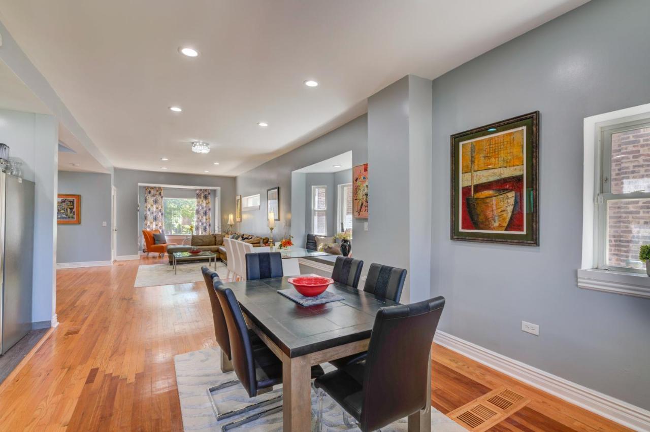 Spacious 5-Br House Near Transit W Parking Chicago Exterior photo