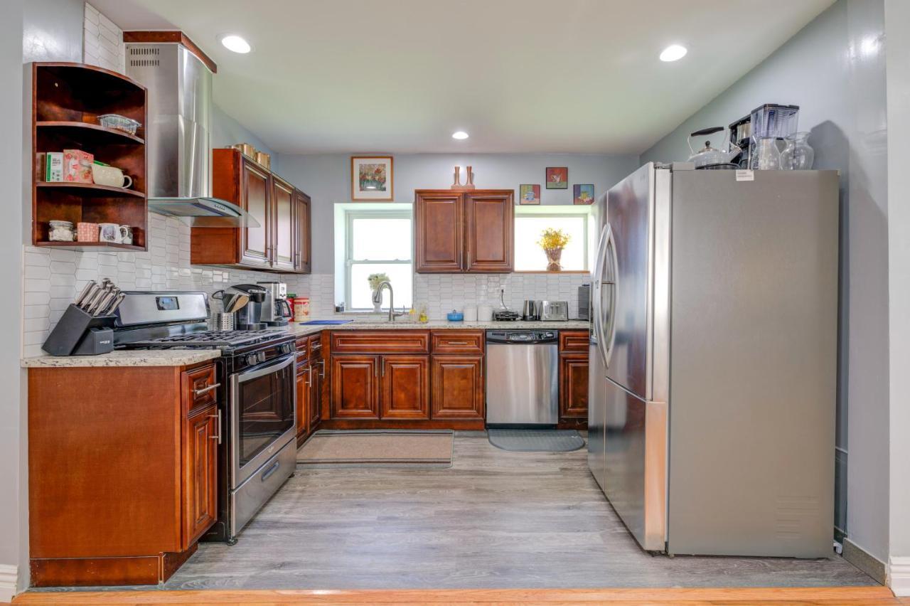 Spacious 5-Br House Near Transit W Parking Chicago Exterior photo